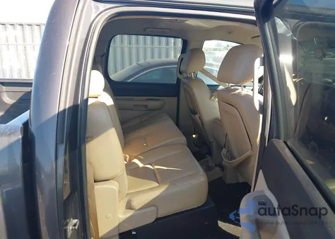 2010 Chevrolet Silverado 1500 Lt z USA, uszkodzony, nr VIN 3GCRCSE00AG144776